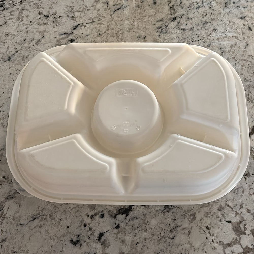 Veggie tray - Picture 2 of 3